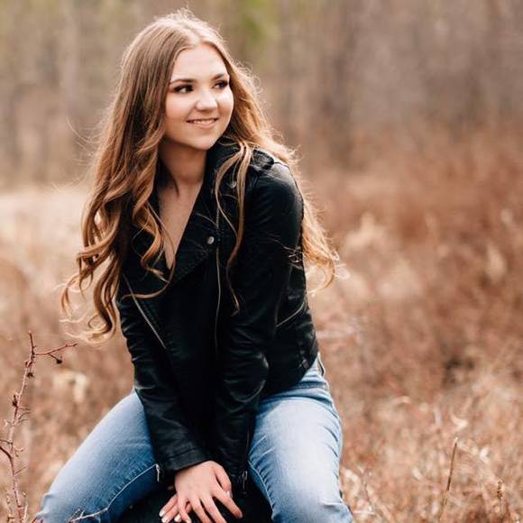 Meet your Posher, Sidney - Picture 1 of 1